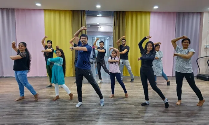 RHYTHM The Dance Cafe